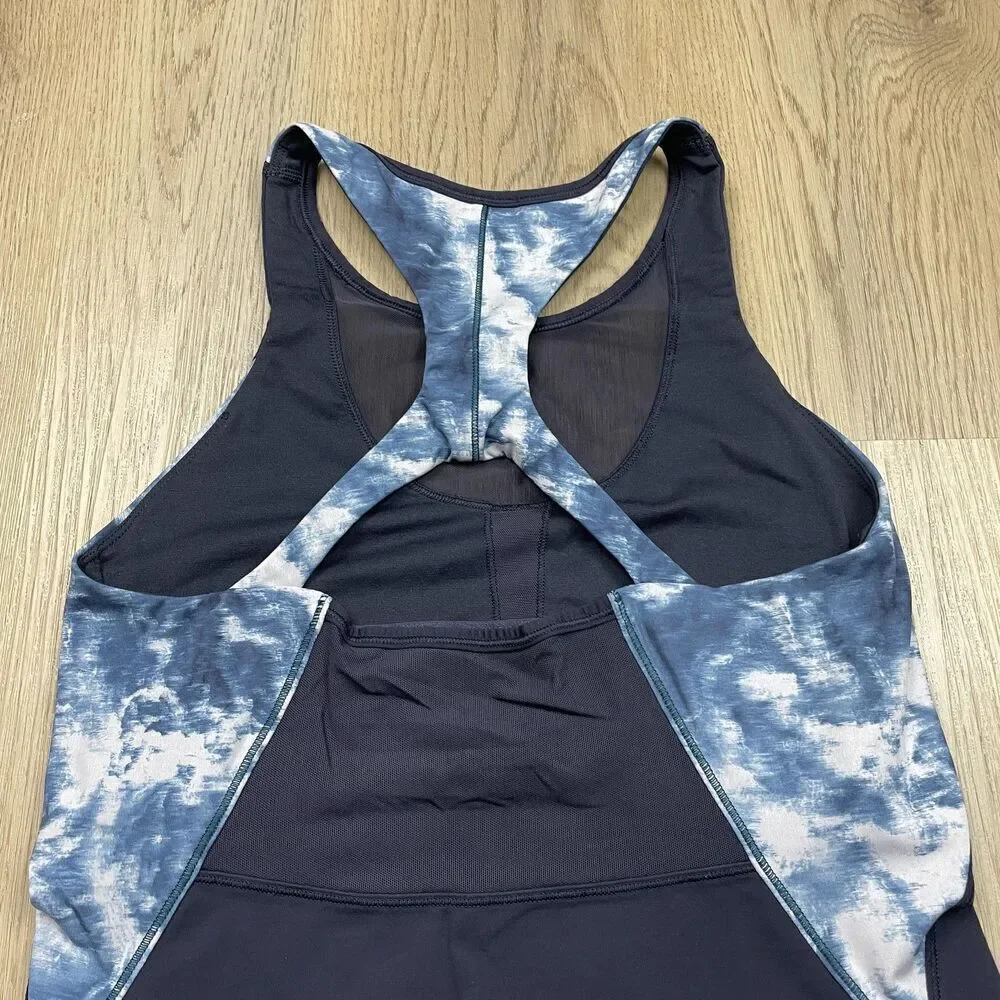 Lululemon Tank Top Womens 8 Blue Tie Dye Racerback Athletic Yoga Gym Mesh Panel